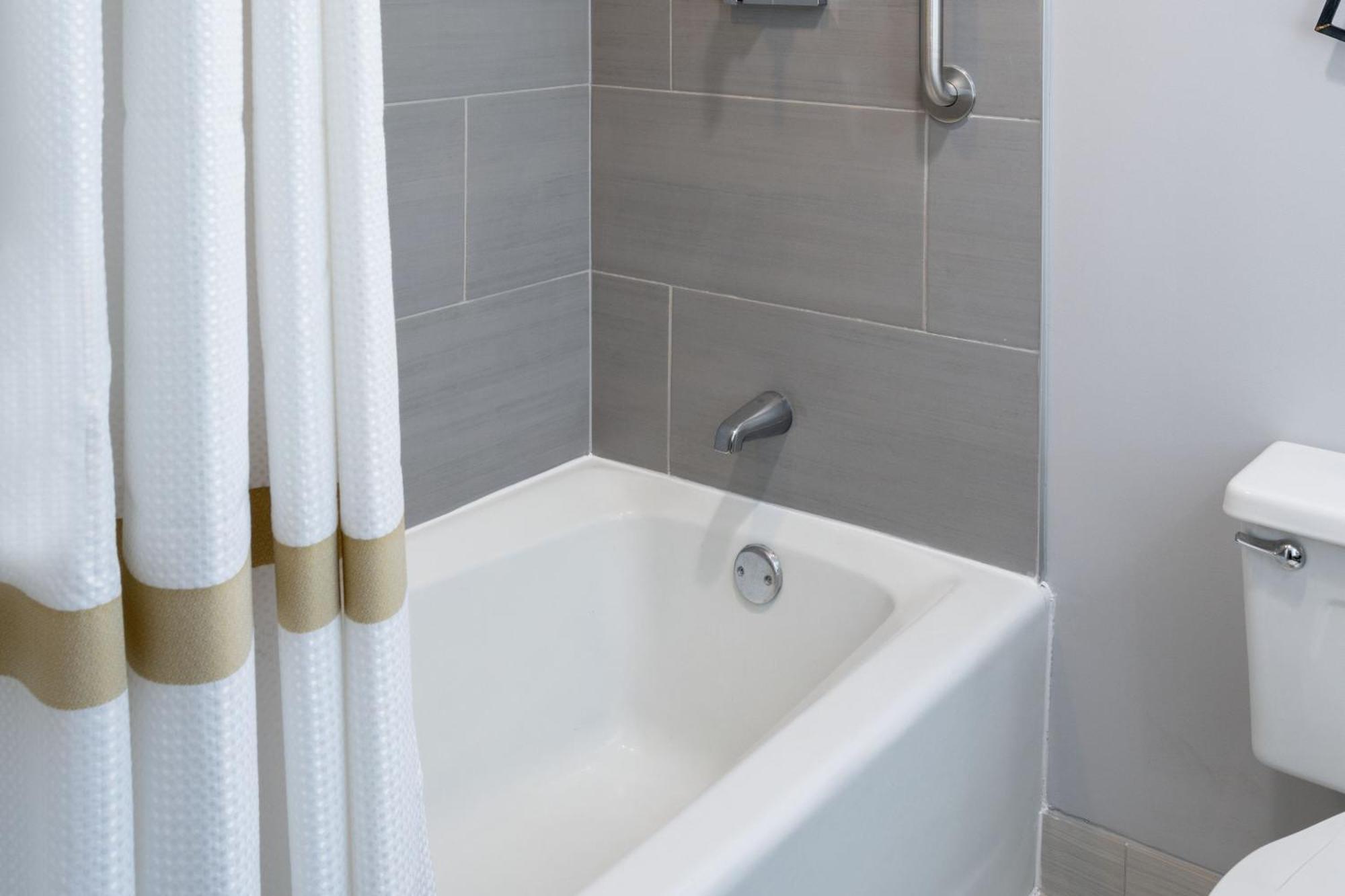 Marriott Greensboro Downtown Eksteriør billede