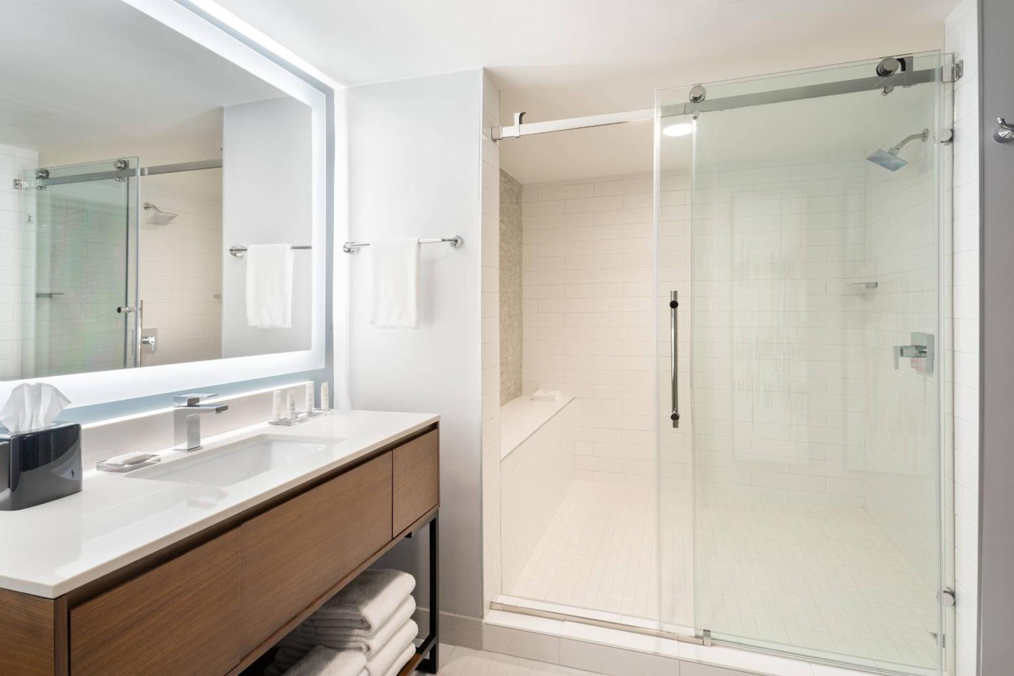 Marriott Greensboro Downtown Eksteriør billede