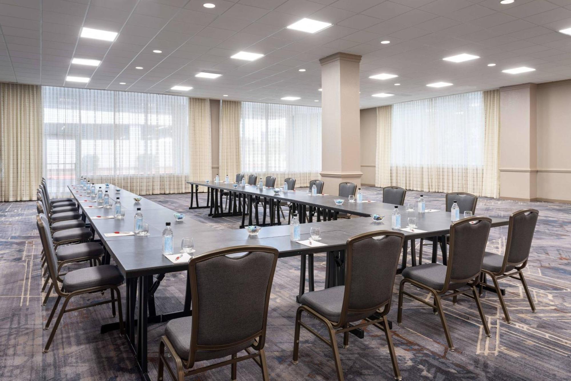 Marriott Greensboro Downtown Eksteriør billede